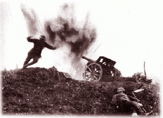 The U.S. Army  Assault on November 11, 1918  <br />(The Stars and Stripes, 1918)