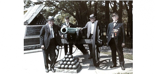 Reunion at Gettysburg  <br />(The Outlook, 1913)