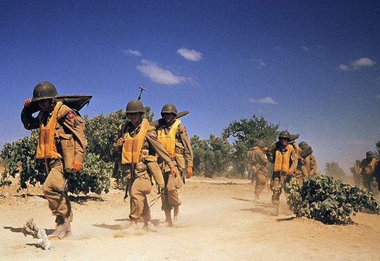 The 82nd Airborne in Sicily <br />(Collier's Magazine, 1943)