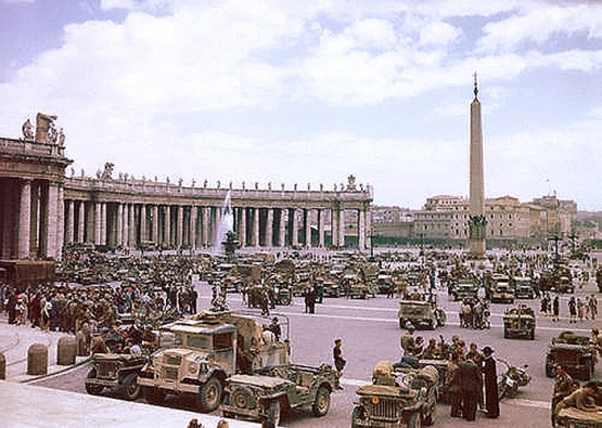 VJ-Day in Rome <br />(Yank Magazine, 1945)