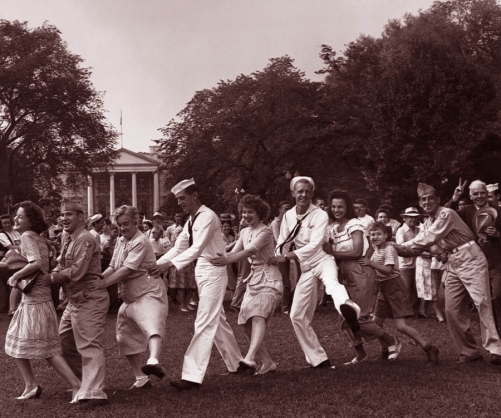 VJ-Day in Washington, D.C. <br />(Yank Magazine, 1945)