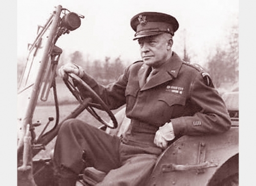 A Post-War Interview With Ike <br />(Yank, 1945)