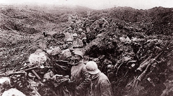 French Soldiers Desperate to Leave the Trenches  <br />(The Atlanta Georgian, 1917)