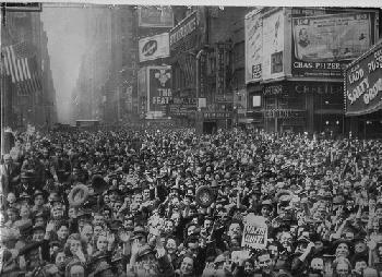 VE-Day in New York City <br />(Yank Magazine, 1945)