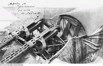 airplanes with machine guns in ww1