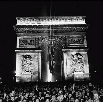 VE-Day in Paris <br />(Yank Magazine, 1945)